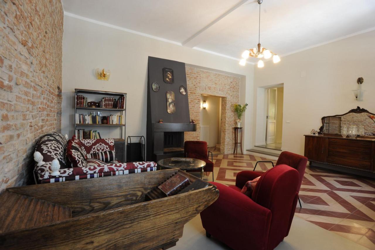 مبيت وإفطار Vaccarizzo Albanese Palazzo Scura المظهر الخارجي الصورة